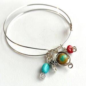 NWOT Handcrafted Silver Plated Adjustable Bangle Bracelet With Turquoise Beads